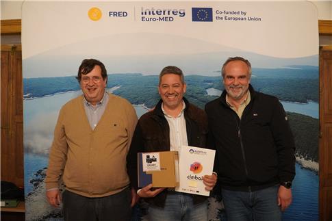 Entrega de Rádios SIRESP aos Municípios | Projeto FRED – Fire Free MED