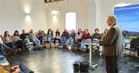 𝗣𝗿𝗼𝗴𝗿𝗮𝗺𝗮 𝗜𝗻𝘁𝗲𝗿𝗺𝘂𝗻𝗶𝗰𝗶𝗽𝗮𝗹 𝗱𝗲 𝗘𝗱𝘂𝗰𝗮𝗰̧𝗮̃𝗼 𝗥𝗲𝗹𝗮𝗰𝗶𝗼𝗻𝗮𝗹