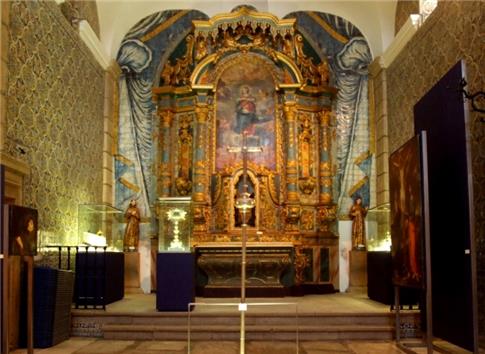 Museu de Arte Sacra – Igreja de S. Pedro