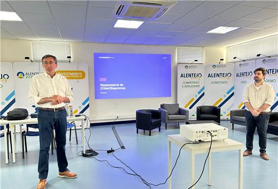 𝗔çã𝗼 𝗱𝗲 𝗙𝗼𝗿𝗺𝗮çã𝗼 𝗽𝗮𝗿𝗮 𝗥𝗲𝘀𝗽𝗼𝗻𝘀á𝘃𝗲𝗹 𝗱𝗲 (𝗖𝗶𝗯𝗲𝗿)𝗦𝗲𝗴𝘂𝗿𝗮𝗻ç𝗮