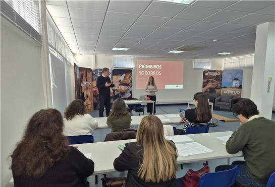 FORMAÇÃO FINANCIADA PARA TRABALHADORES DOS MUNICÍPIOS DO BAIXO ALENTEJO