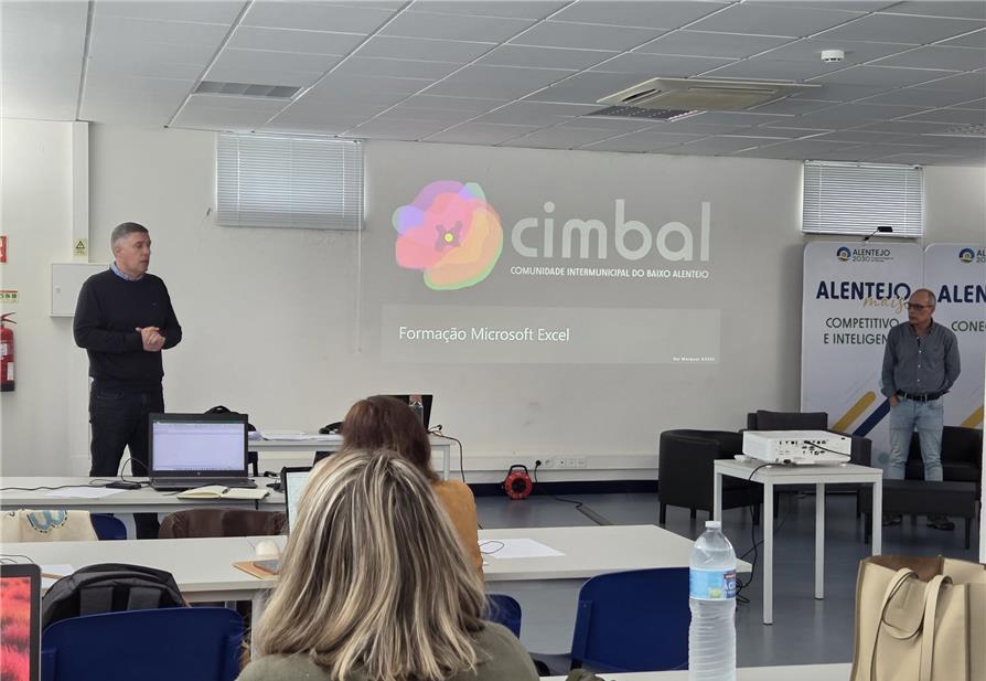 FORMAÇÃO FINANCIADA PARA TRABALHADORES DOS MUNICÍPIOS DO BAIXO ALENTEJO