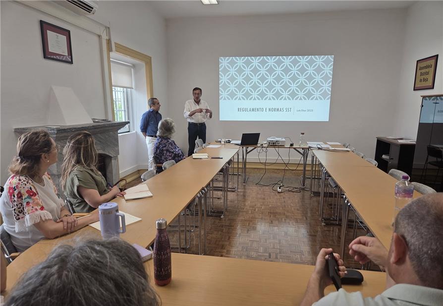 FORMAÇÃO FINANCIADA PARA TRABALHADORES DOS MUNICÍPIOS DO BAIXO ALENTEJO